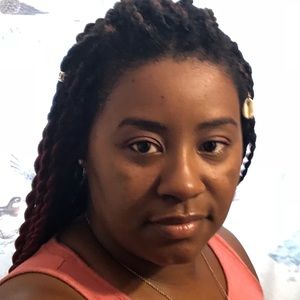 Meet your Posher, Juanita